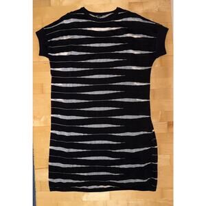 MISOOK Black White Textured Print Acrylic Knit Shift Sweater Short Sleeve Dress
